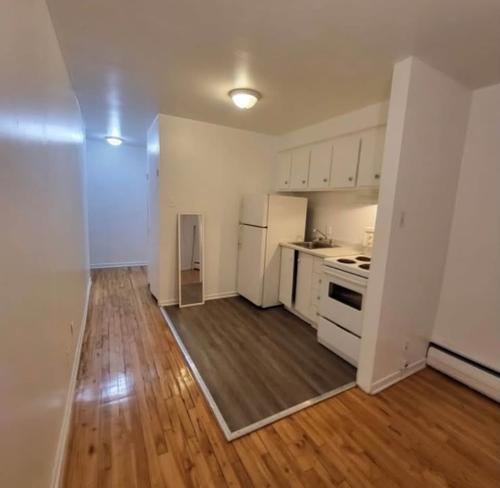 Studio à louer à Montreal - Ahuntsic-Cartierville — photo 4