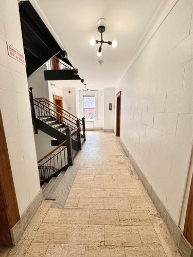 Appartement de 4 chambres à louer à Montréal — photo 18