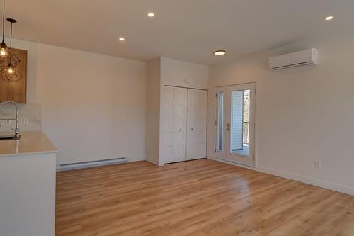 3 bedrooms apartment for rent in Sherbrooke — photo 11