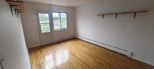 1 bedroom apartment for rent in Montreal - Villeray–Saint-Michel–Parc-Extension — photo 5