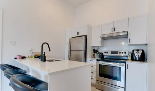 2 bedrooms apartment for rent in Sherbrooke — photo 4