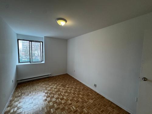 3 bedrooms apartment for rent in Laval — photo 11