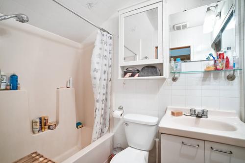 2 bedrooms apartment for rent in Montreal - Le Plateau-Mont-Royal — photo 9