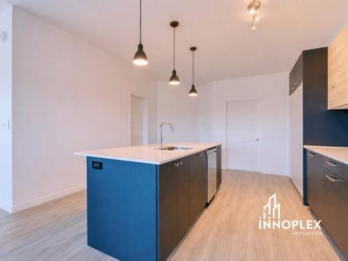 Appartement de 3 chambres à louer à Sherbrooke — photo 2