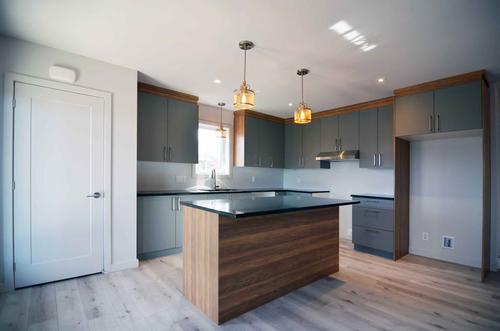 3 bedrooms apartment for rent in Sherbrooke — photo 11