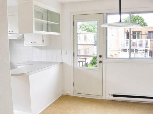 3 bedrooms apartment for rent in Montreal - Ahuntsic-Cartierville — photo 4
