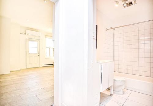 3 bedrooms apartment for rent in Montreal - Verdun — photo 10