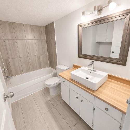 Appartement de 3 chambres à louer à Sherbrooke — photo 8