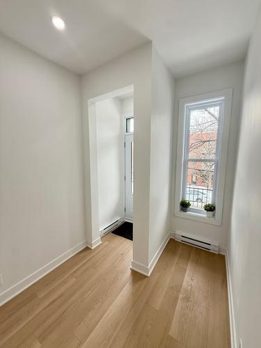 4 bedrooms apartment for rent in Montreal - Mercier–Hochelaga-Maisonneuve — photo 10
