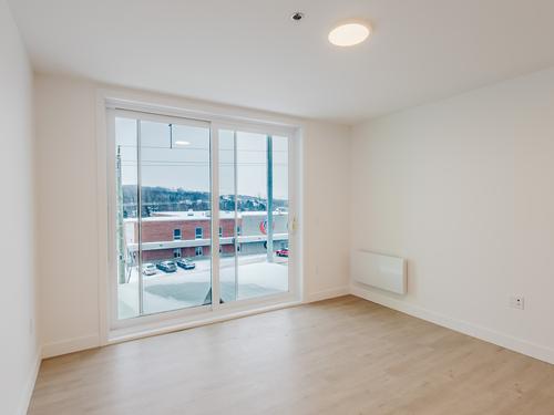 2 bedrooms apartment for rent in Sherbrooke — photo 7