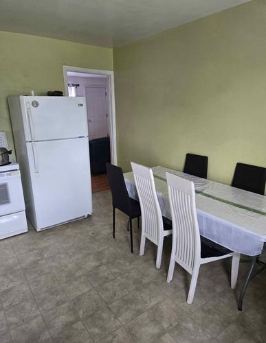 Appartement de 3 chambres à louer à Québec - Sainte-Foy–Sillery–Cap-Rouge — photo 4