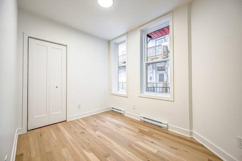 4 bedrooms apartment for rent in Montreal - Le Plateau-Mont-Royal — photo 10