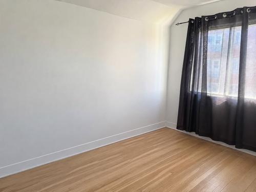 Appartement de 3 chambres à louer à Longueuil — photo 4