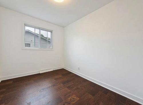 3 bedrooms apartment for rent in Laval — photo 12