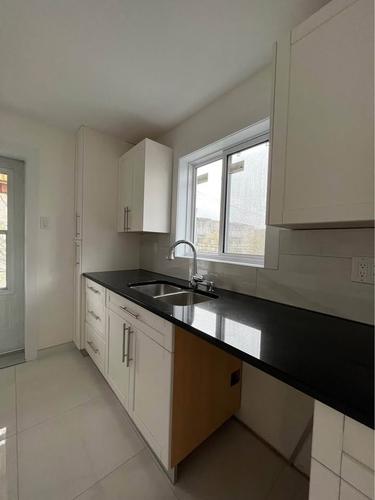 3 bedrooms apartment for rent in Laval — photo 13