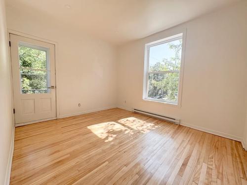 2 bedrooms apartment for rent in Montreal - Le Plateau-Mont-Royal — photo 3