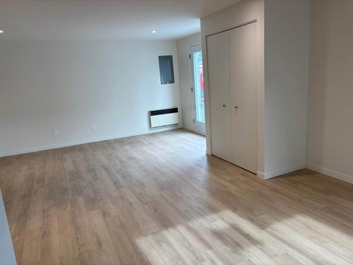 2 bedrooms apartment for rent in Sherbrooke — photo 6