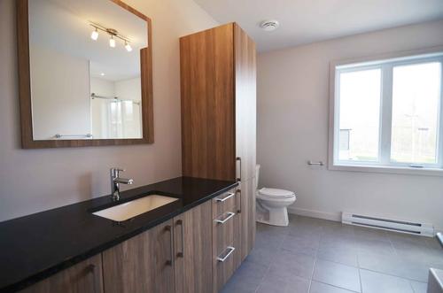 3 bedrooms apartment for rent in Sherbrooke — photo 4