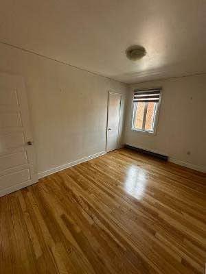 3 bedrooms apartment for rent in Laval — photo 17