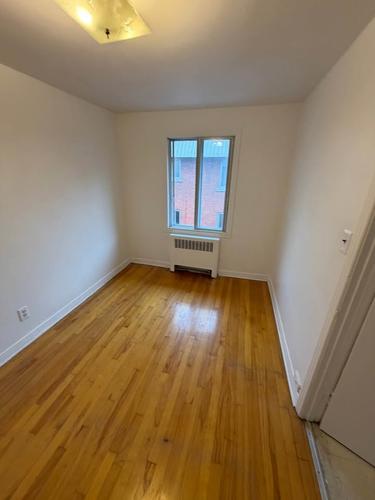 2 bedrooms apartment for rent in Montreal - Côte-des-Neiges–Notre-Dame-de-Grâce — photo 6