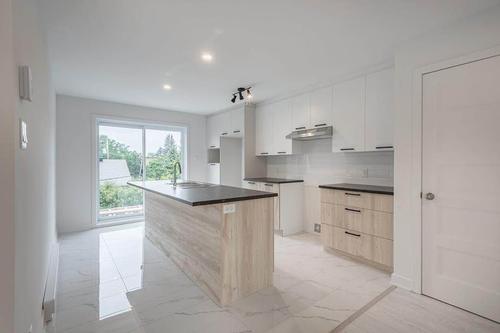 Appartement de 3 chambres à louer à Longueuil — photo 4