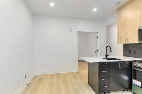 2 bedrooms apartment for rent in Montreal - Ville-Marie — photo 4