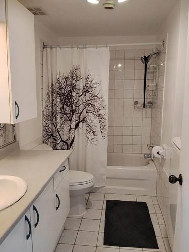 2 bedrooms apartment for rent in Laval — photo 8