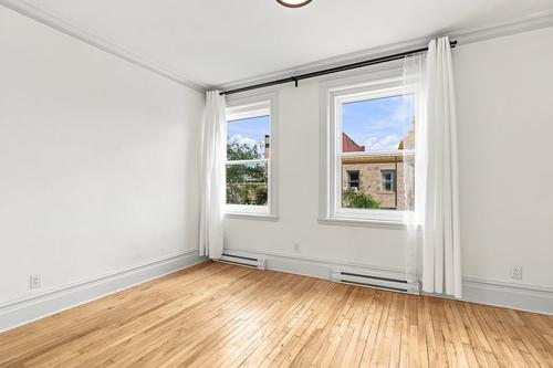 2 bedrooms apartment for rent in Montreal - Le Plateau-Mont-Royal — photo 11