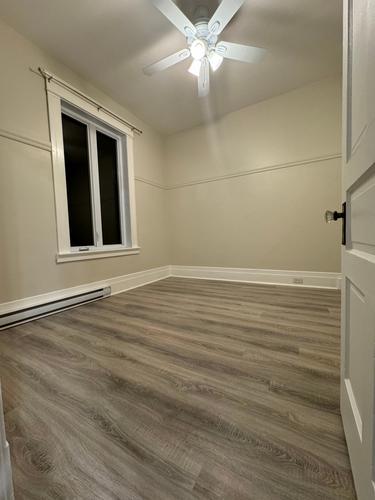4 bedrooms apartment for rent in Montreal - Ahuntsic-Cartierville — photo 16