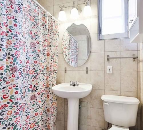 4 bedrooms apartment for rent in Montreal - Le Plateau-Mont-Royal — photo 7