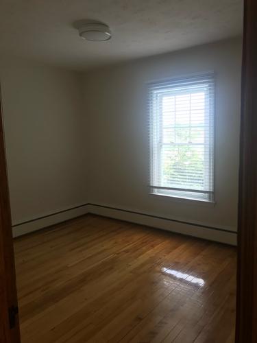 2 bedrooms apartment for rent in Sherbrooke — photo 2