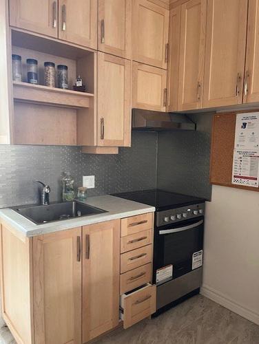 Studio for rent in Québec - La Cité-Limoilou — photo 4
