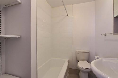 Studio for rent in Québec - La Cité-Limoilou — photo 10