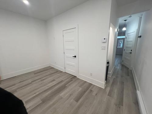 4 bedrooms apartment for rent in Montreal - Le Plateau-Mont-Royal — photo 9
