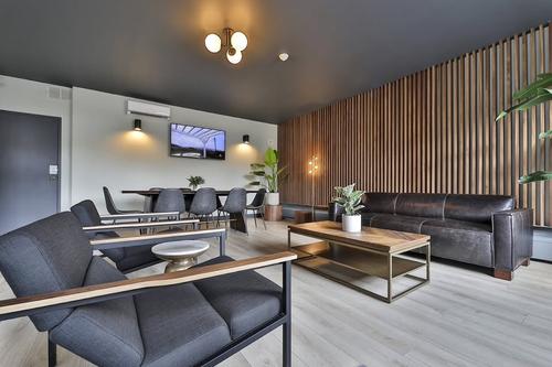2 bedrooms apartment for rent in Montreal - Côte-des-Neiges–Notre-Dame-de-Grâce — photo 9