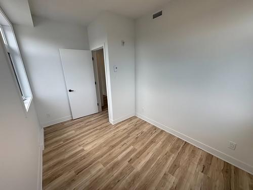 Appartement de 3 chambres à louer à Longueuil — photo 11