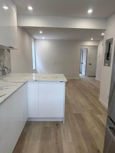 1 bedroom apartment for rent in Montreal - Saint-Laurent — photo 2