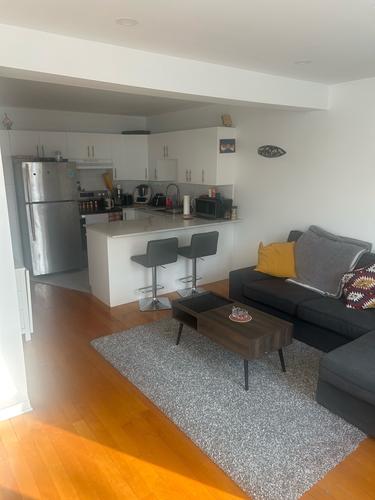 4 bedrooms apartment for rent in Montreal - Le Plateau-Mont-Royal — photo 4