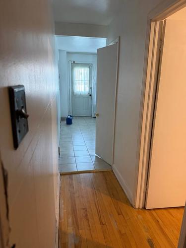 2 bedrooms apartment for rent in Montreal - Ville-Marie — photo 3