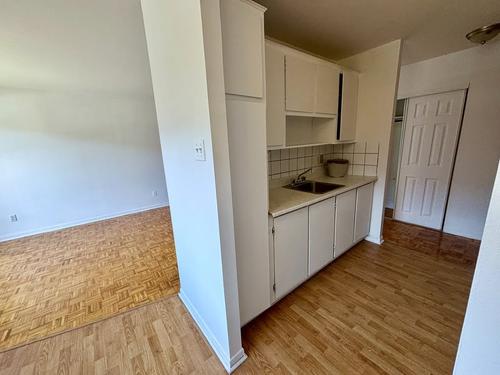 2 bedrooms apartment for rent in Laval — photo 6