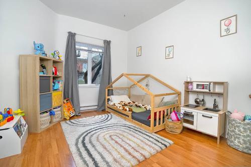 4 bedrooms apartment for rent in Montreal - Le Plateau-Mont-Royal — photo 15