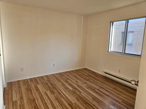 2 bedrooms apartment for rent in Laval — photo 3