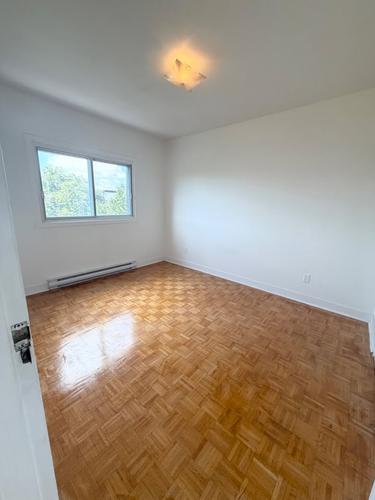 1 bedroom apartment for rent in Montreal - Villeray–Saint-Michel–Parc-Extension — photo 8