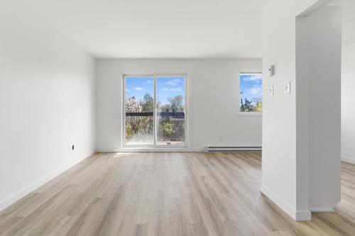 2 bedrooms apartment for rent in Laval — photo 2
