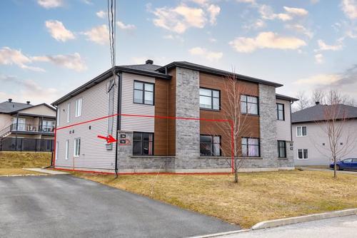 3 bedrooms apartment for rent in Sherbrooke — photo 2