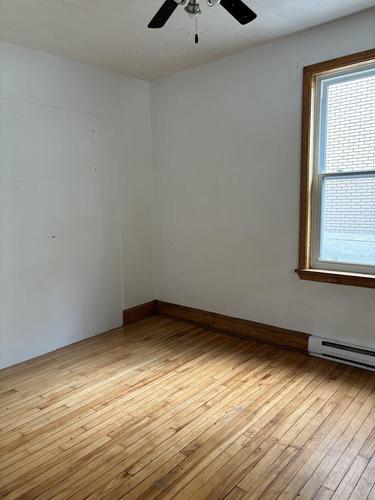 2 bedrooms apartment for rent in Sherbrooke — photo 2