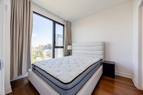 2 bedrooms apartment for rent in Montreal - Ville-Marie — photo 10