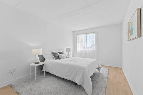 2 bedrooms apartment for rent in Laval — photo 13