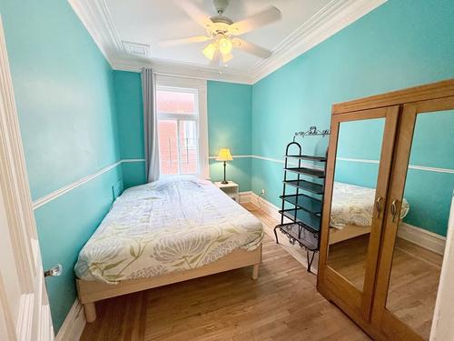 4 bedrooms apartment for rent in Montreal - Le Plateau-Mont-Royal — photo 3