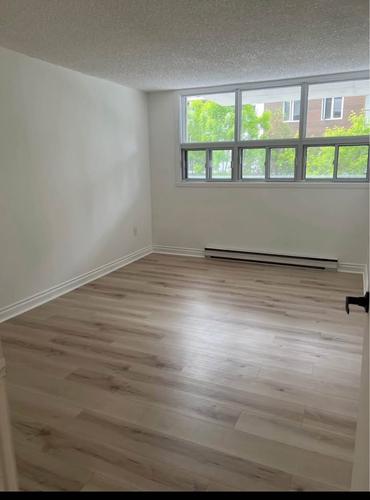 3 bedrooms apartment for rent in Québec - Sainte-Foy–Sillery–Cap-Rouge — photo 2